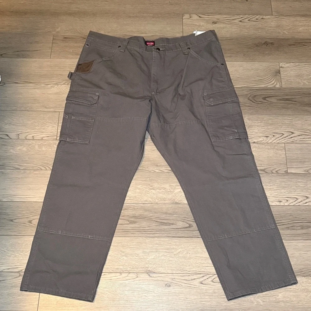 NEW! Wrangler Workwear 42x30 Ranger Pants Gray